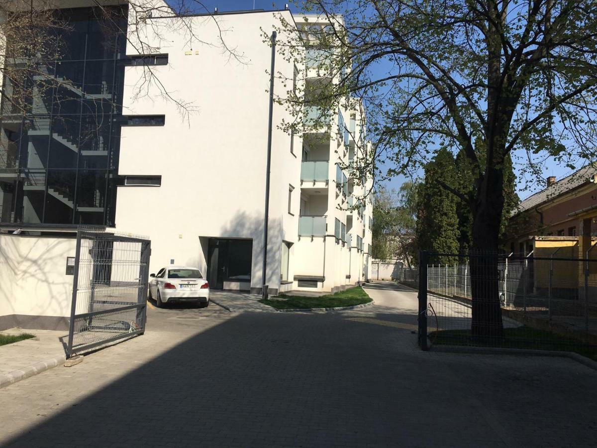 Belle Casa 34 Daire Debrecen Dış mekan fotoğraf